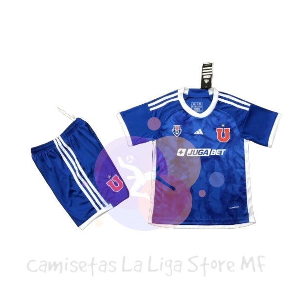 Conjunto niño universidad Chile
